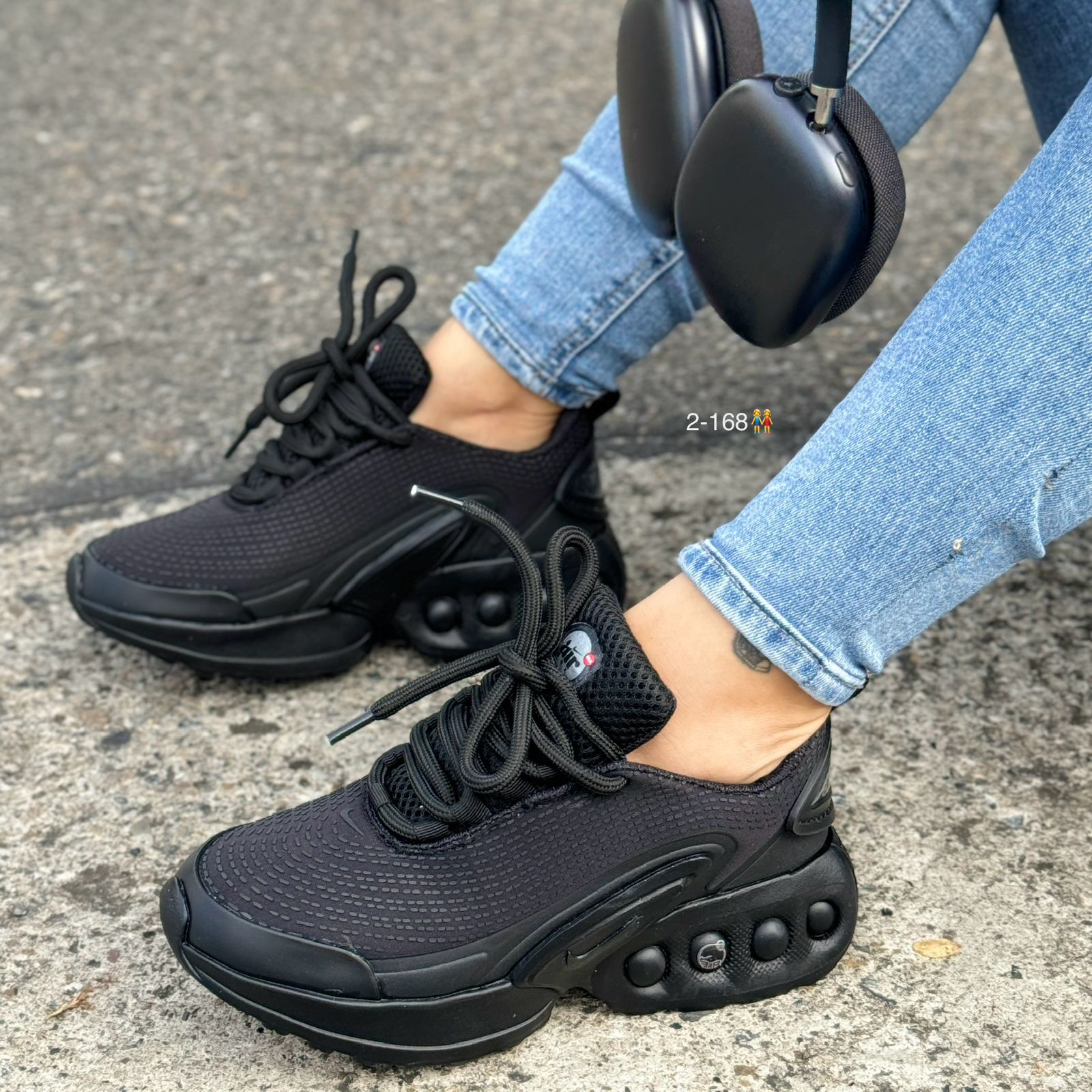 TENIS NK R DAMA Y CABALLERO