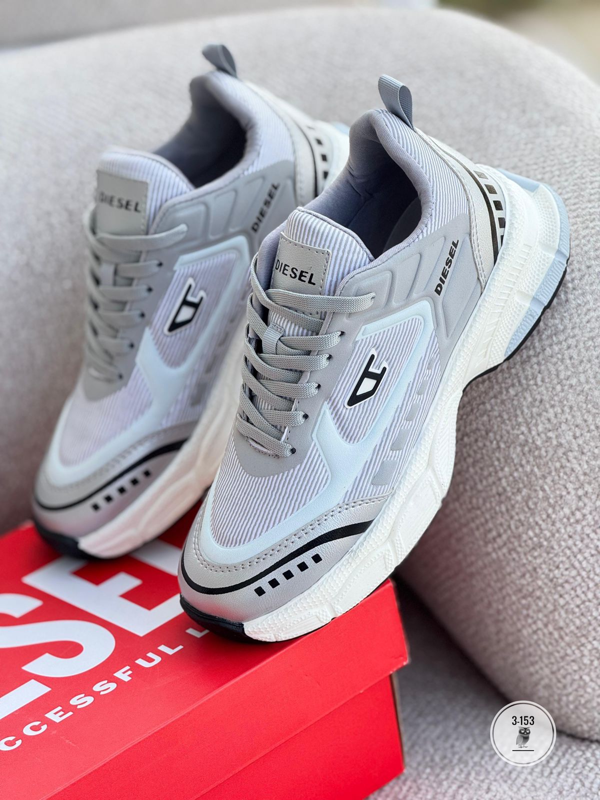 TENIS DIESEL V2 CABALLERO GRIS