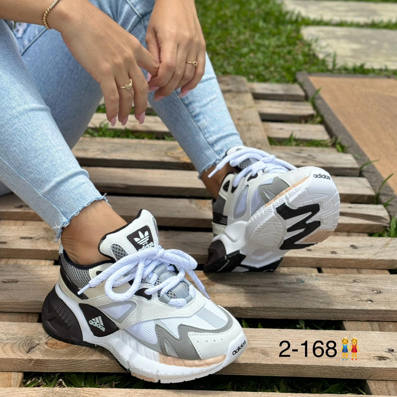 TENIS ADID WWR DAMA